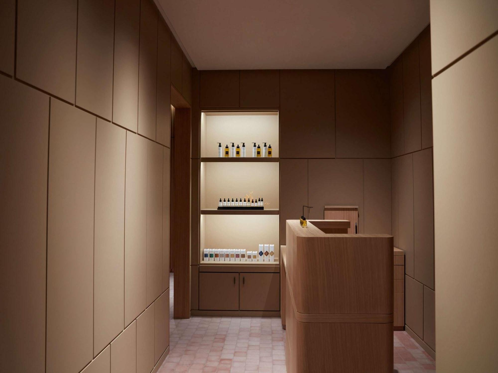So/ Paris Hotel Eksteriør billede Aesop, Paris