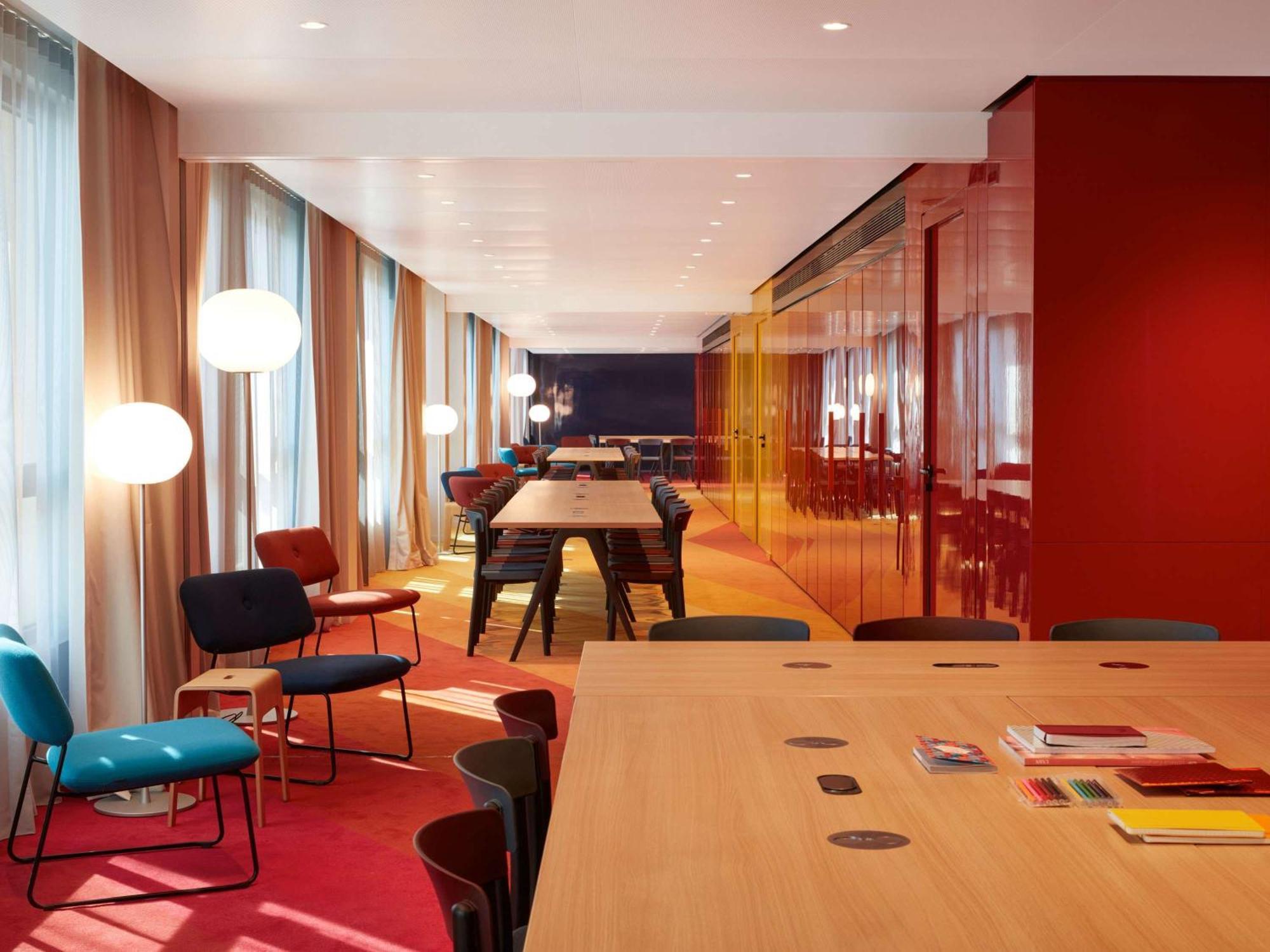So/ Paris Hotel Eksteriør billede The library